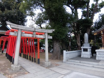 shinagawa-shrine2-around-inari