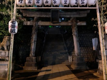 shinagawa-shrine-entrance