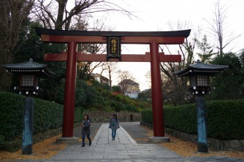 nedsu-shrine-entrance2